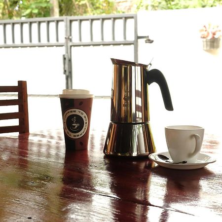 Menaka Homestay Tangalle Exterior foto